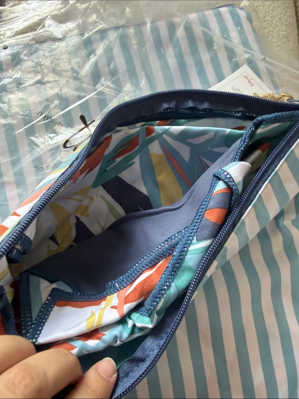 Thirty-One Ultimate Beach Mat Painted Palms NWT/NIP